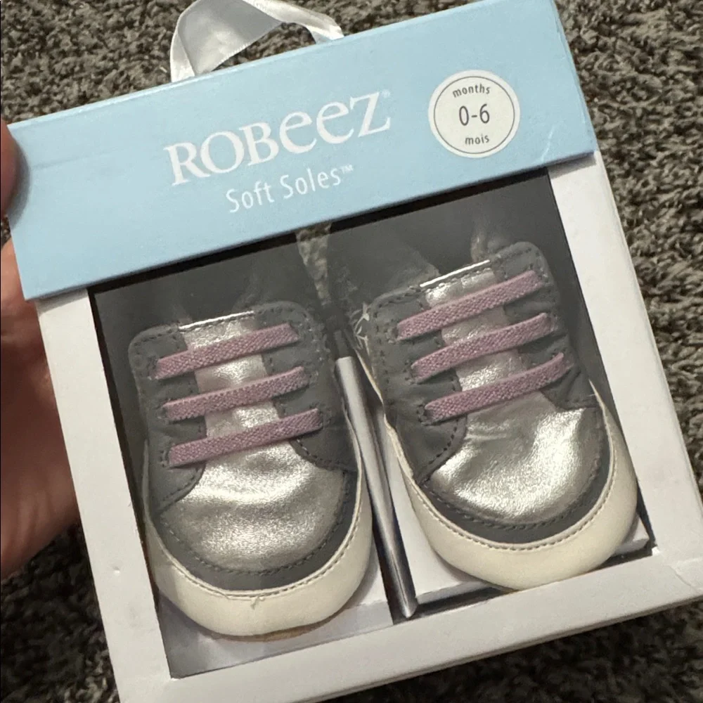 Robeez Baby Girls Sassy Sophie Shoes - Grey